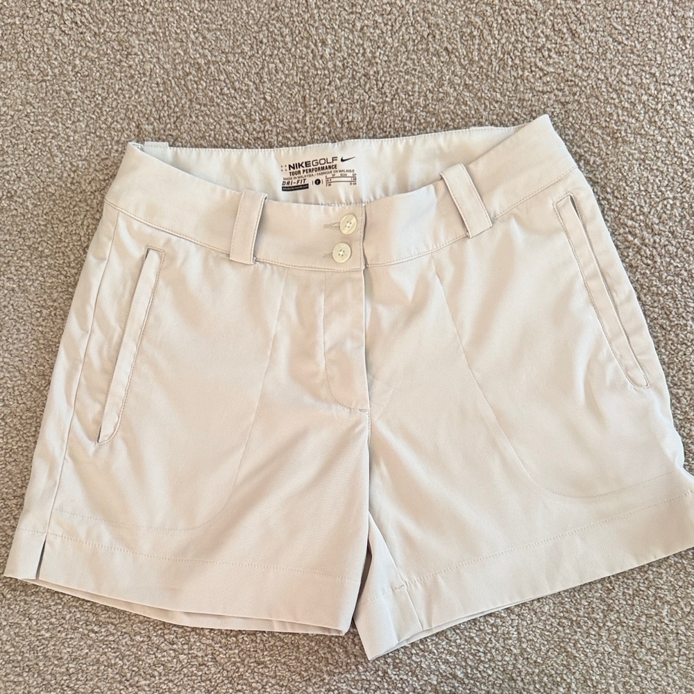 Nike Women’s Golf Tour Performance Dri-Fit Beige Golf Shorts 2